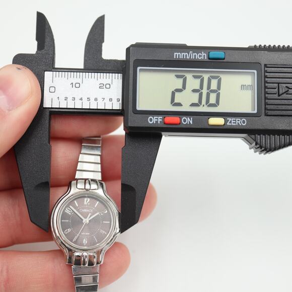 Carriage By Timex Womens Watch 24mm Gray Dial Silver Tone Stretch Band Working - Picture 2 of 14